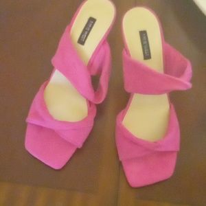 Nine West Sz 10 Strappy Heels